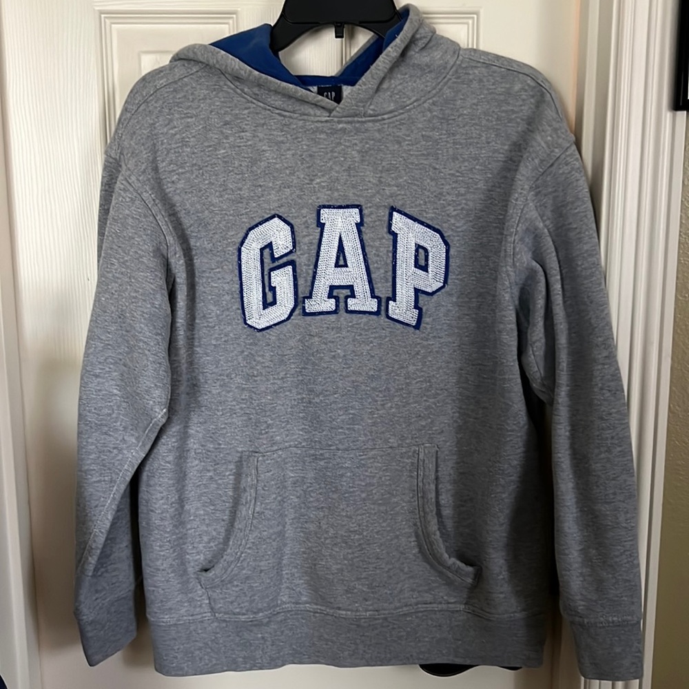 Gap kids pull over
